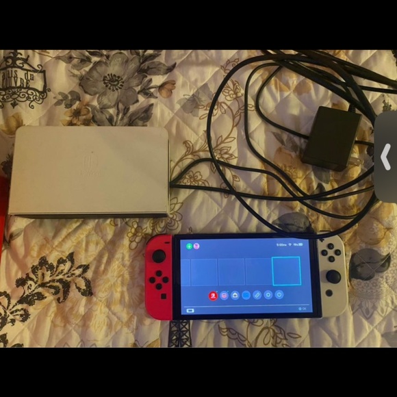 Nintendo switch oled - Picture 2 of 2